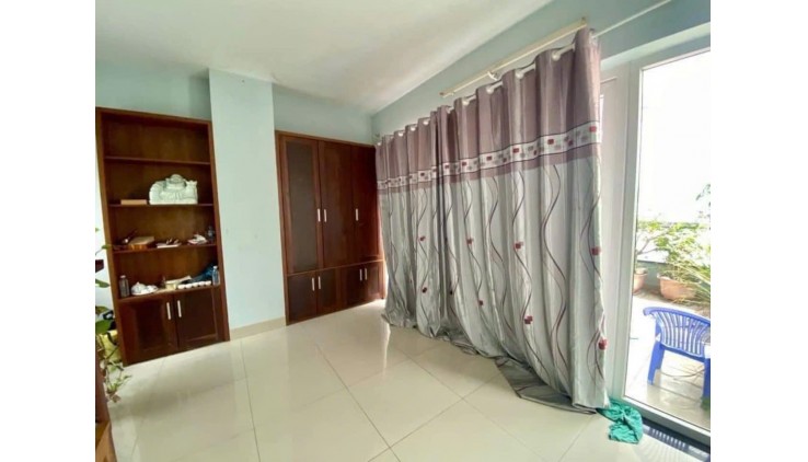 Hiếm Hòa Bình - Tân Phú  - 5 tầng mới - HXH 6m tránh nhau - 52m2